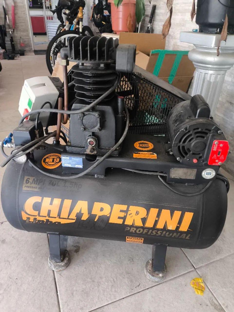 Compressor 75 l chaperini 10 pés 1.500,00