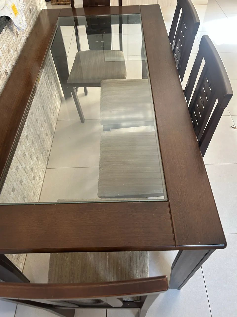Mesa jantar bem conservada - Foto 4