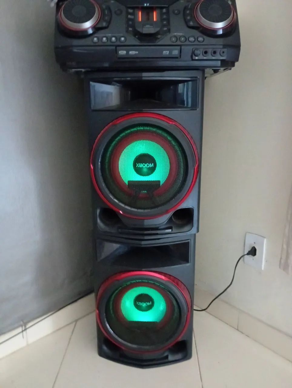 XBOOM 2350W RMS - Foto 2