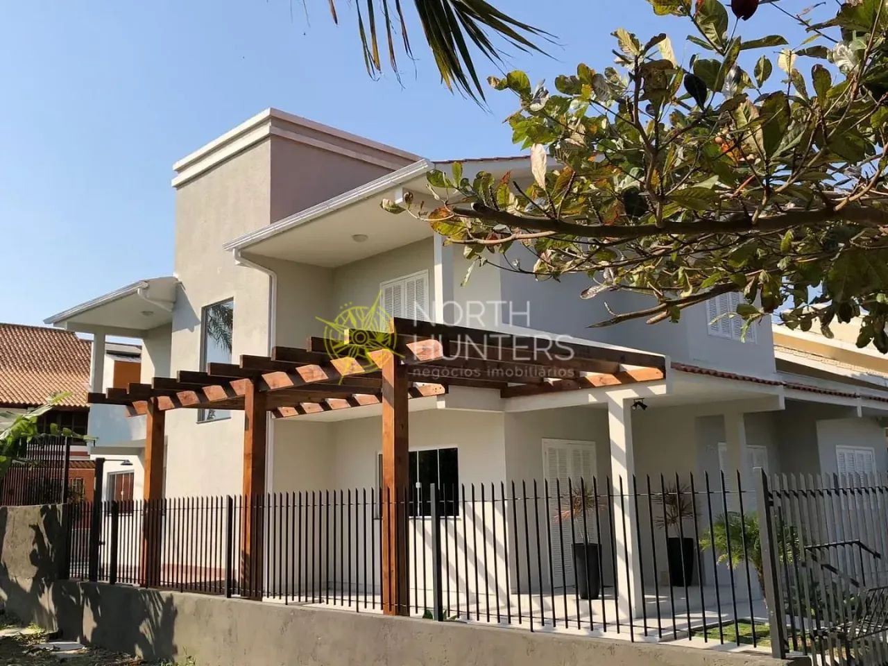 Casa com 6 dormitórios, piscina para alugar, 400 m² por Dia - Daniela - Florianópolis/SC - Foto 5
