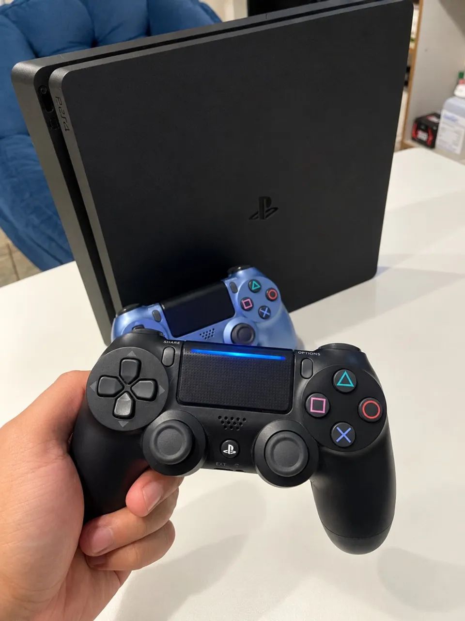 PS4 SLIM 1TB - Foto 2