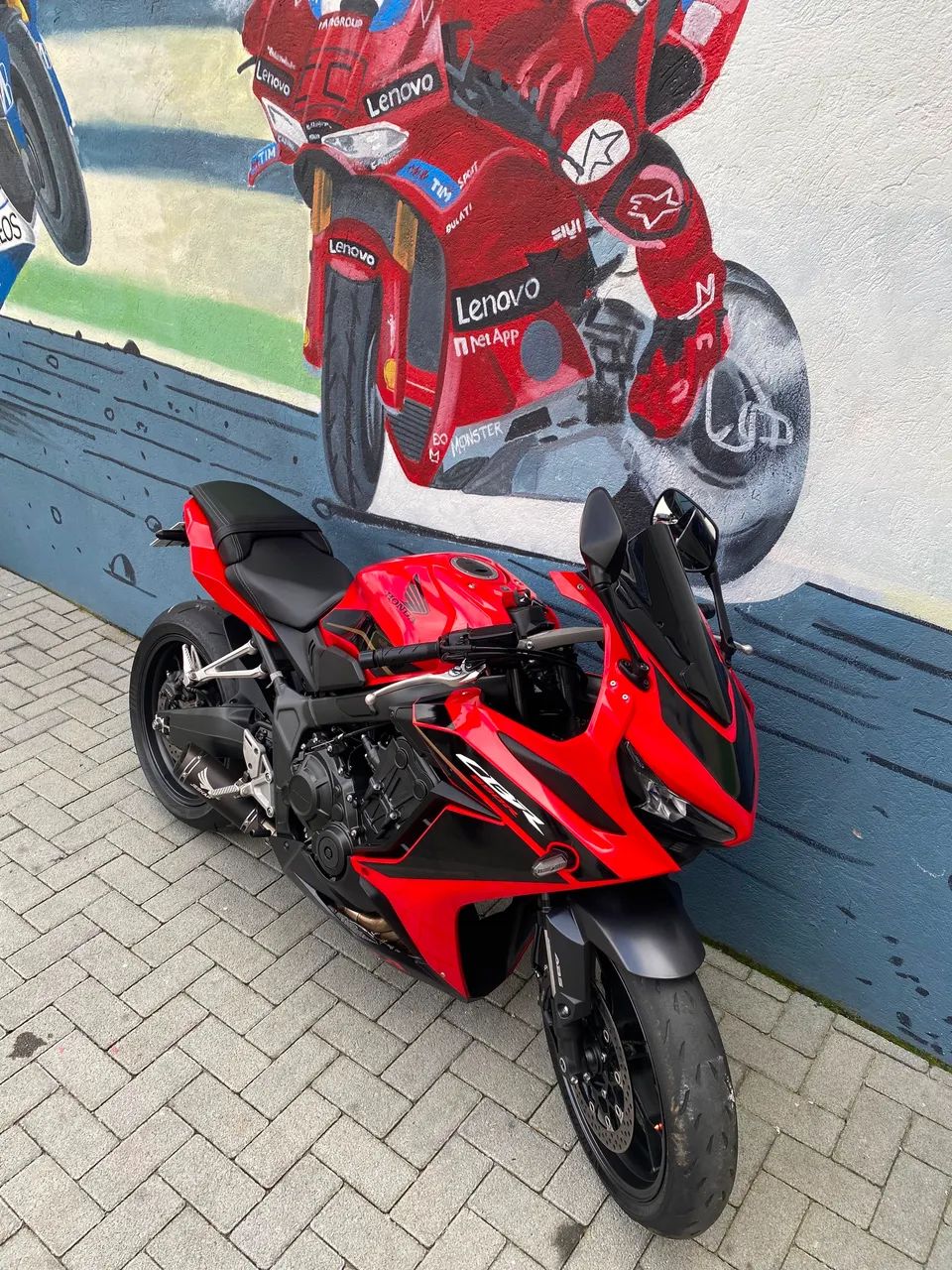 CBR 650R - Foto 3