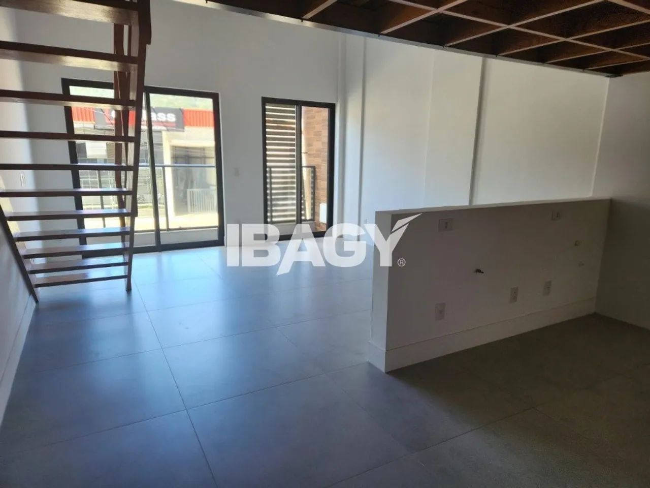 Excelente Apartamento 1 dormitório(s) em Monte Verde - Florianópolis - Foto 2