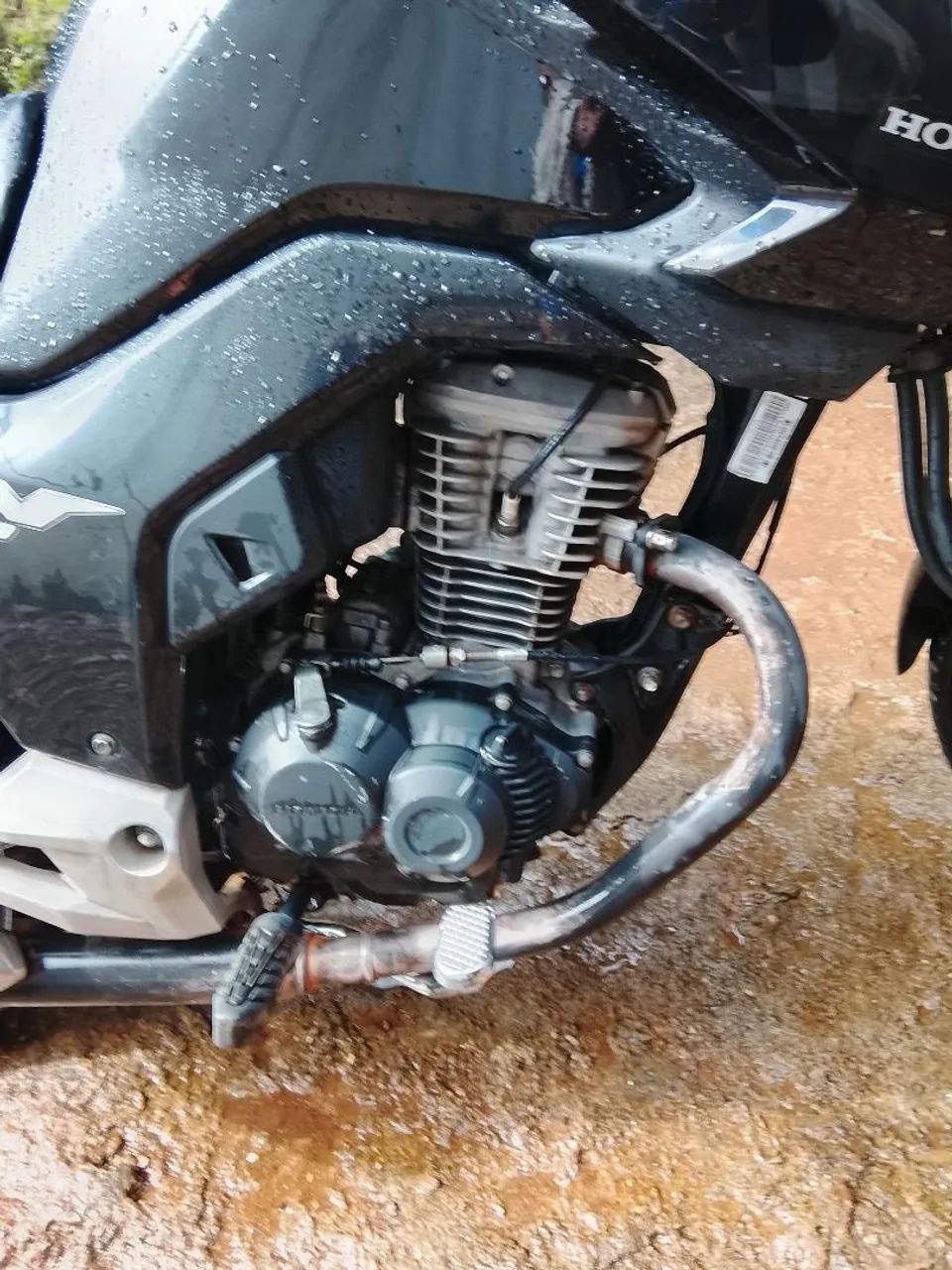 Vendo ou troco em ágio de carro2020 pra cá. Ótimo para o trabalhar. Único dono - Foto 3