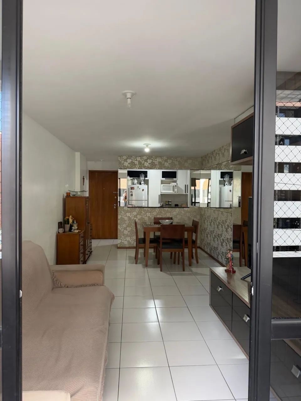Lindo 3 quartos (1st) Jatiuca ,varanda, próximo Divina e LeMonde