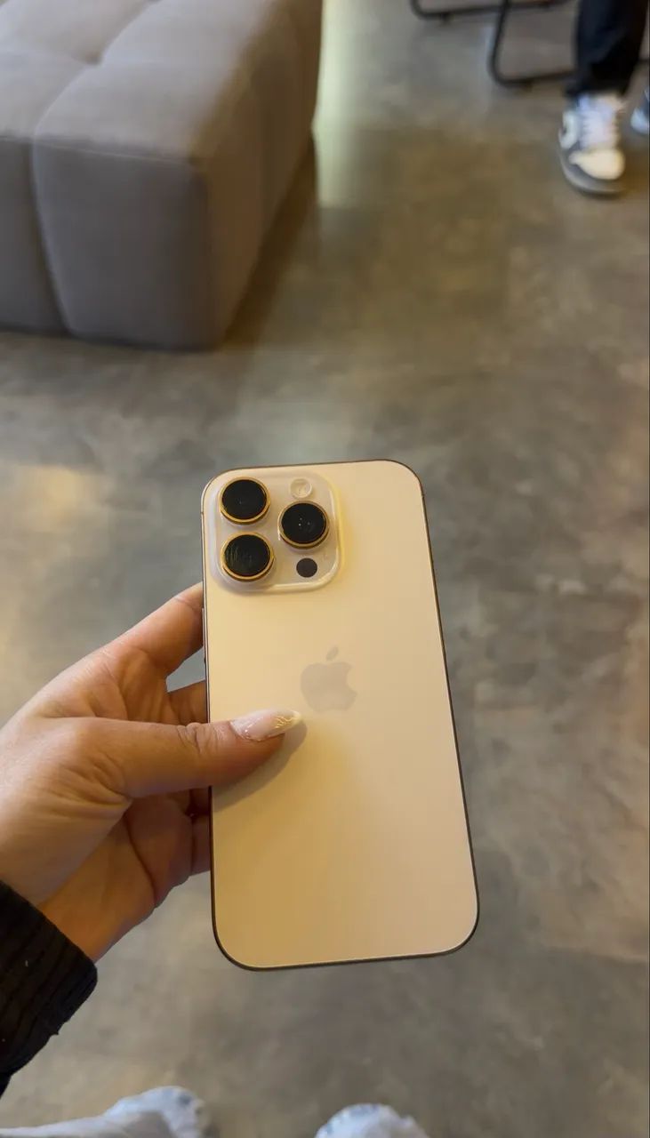 IPHONE 16 PRO 