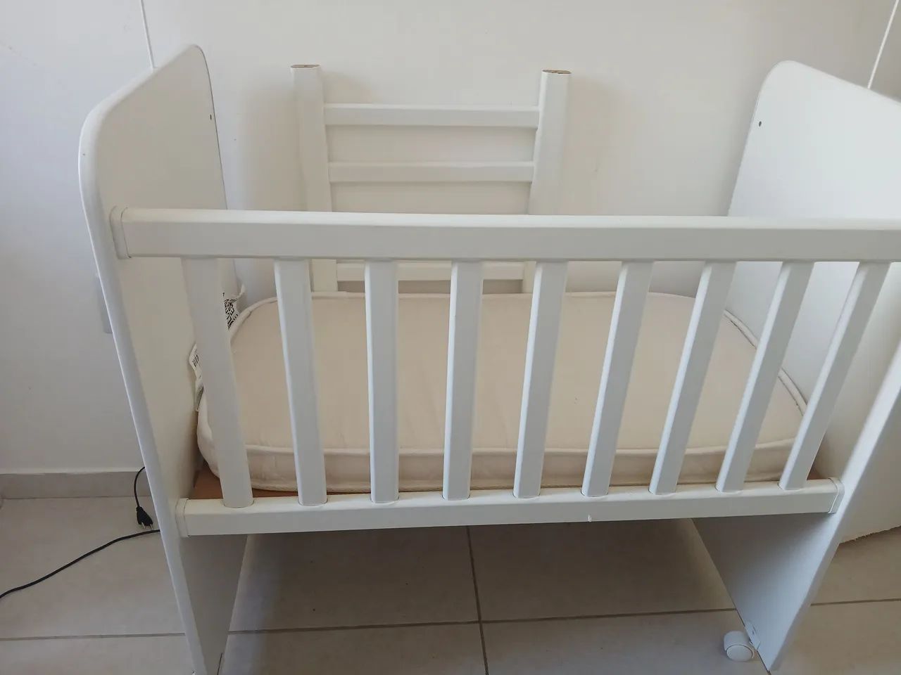 Vendo mini berço com o colchão  - Foto 3