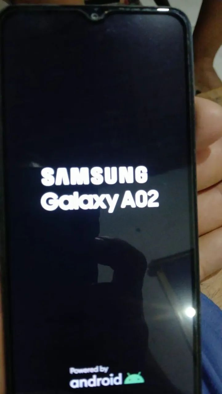 Celular de boa qualidade e em bom estado de uso.comprei outro celular mais atual. 