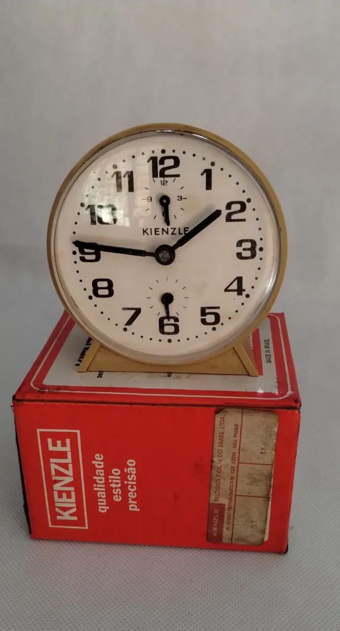 Relógio despertador à corda (década de 70/80) Kienzle - ler descrição - Foto 6
