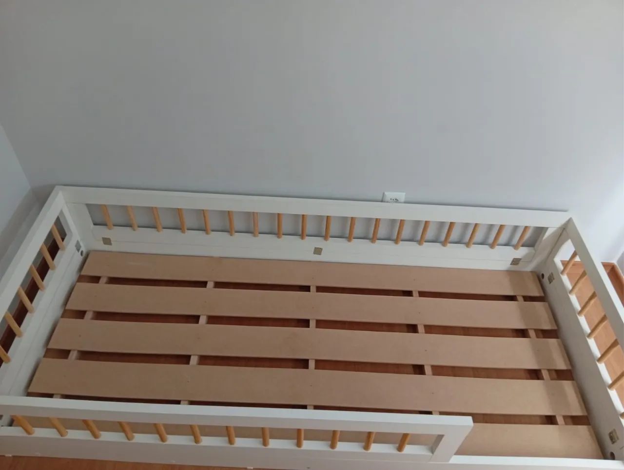 Vendo cama montessoriana solteiro