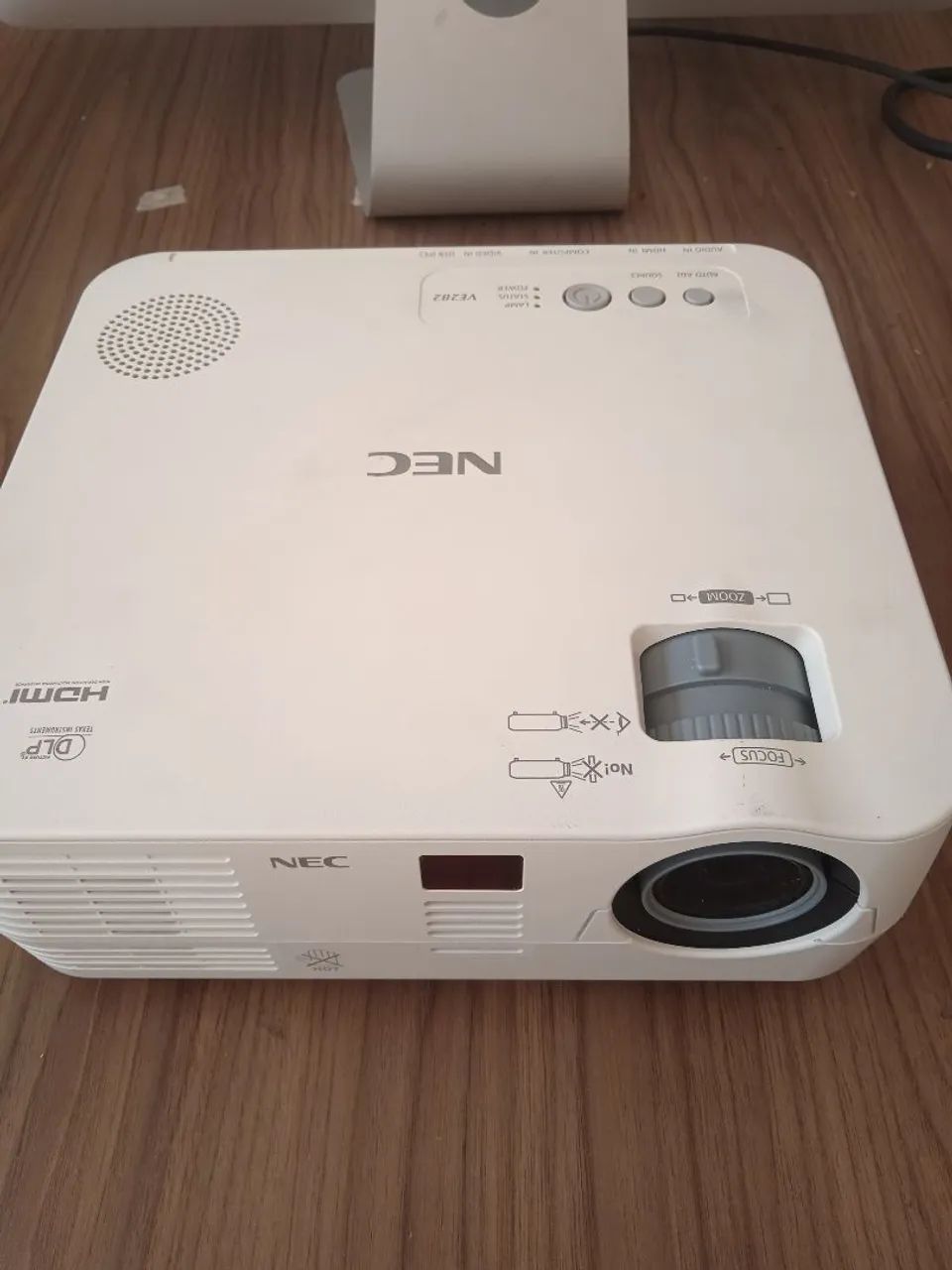 Projetor NEC ve282x - Foto 2