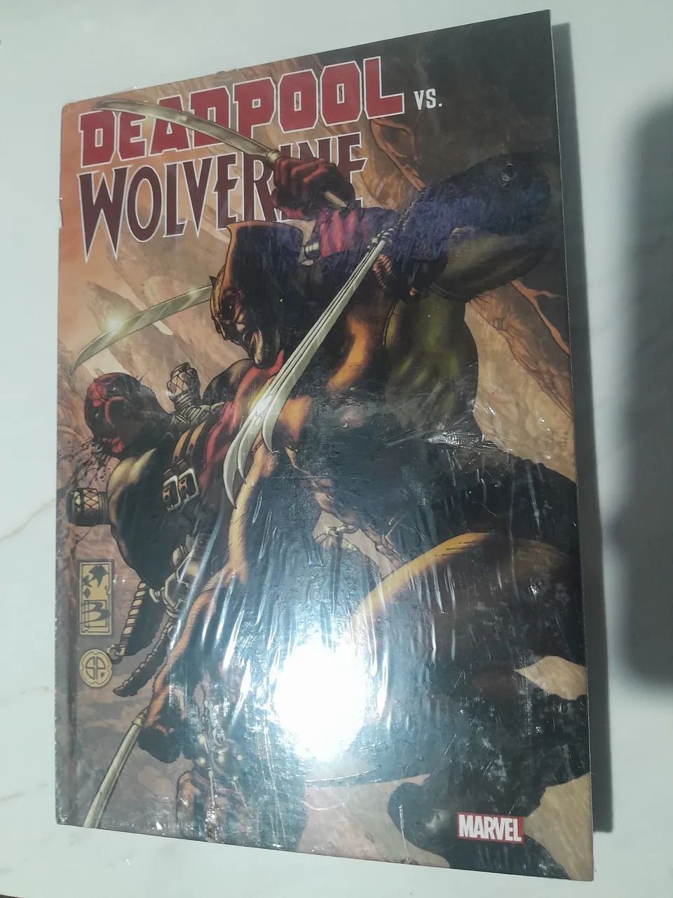 Deadpool vs Wolverine 