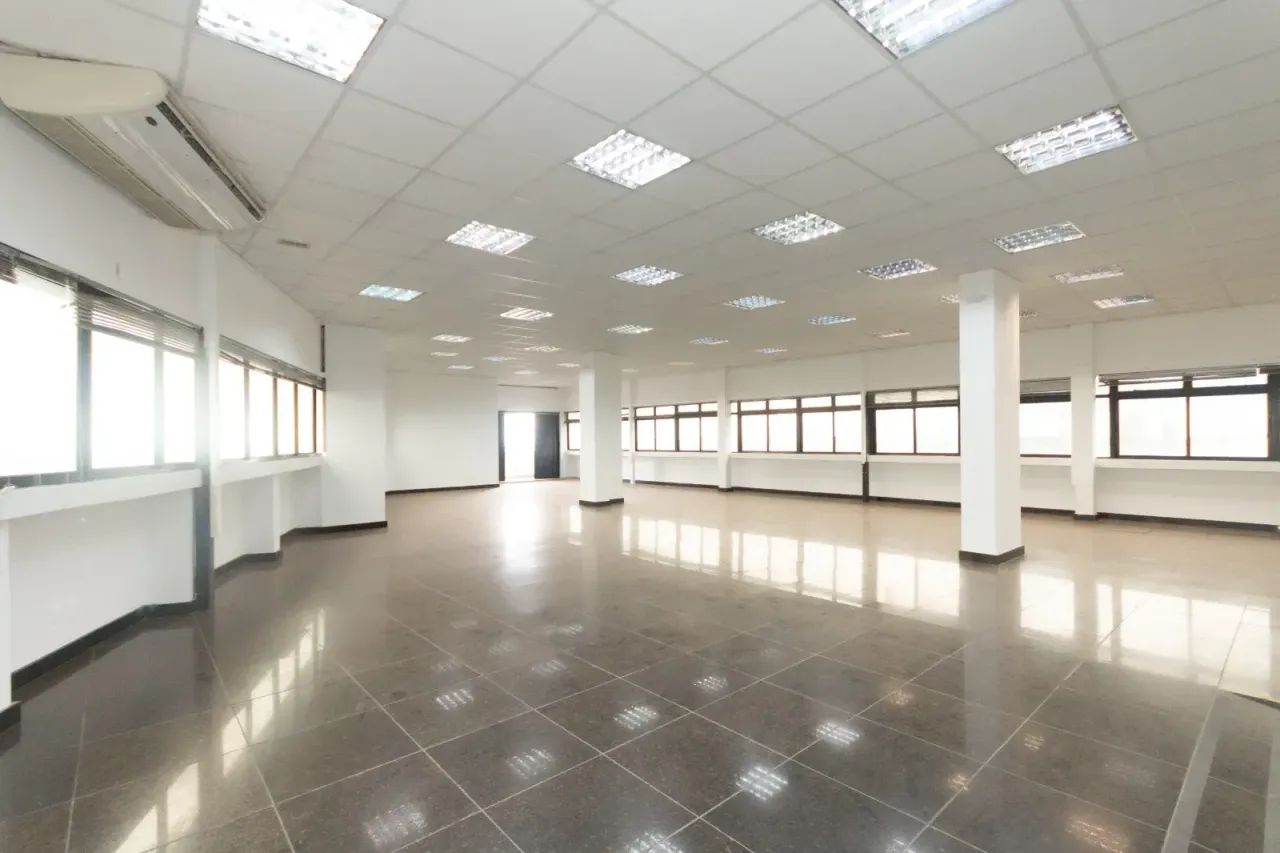 Andar corporativo na Raja, BH