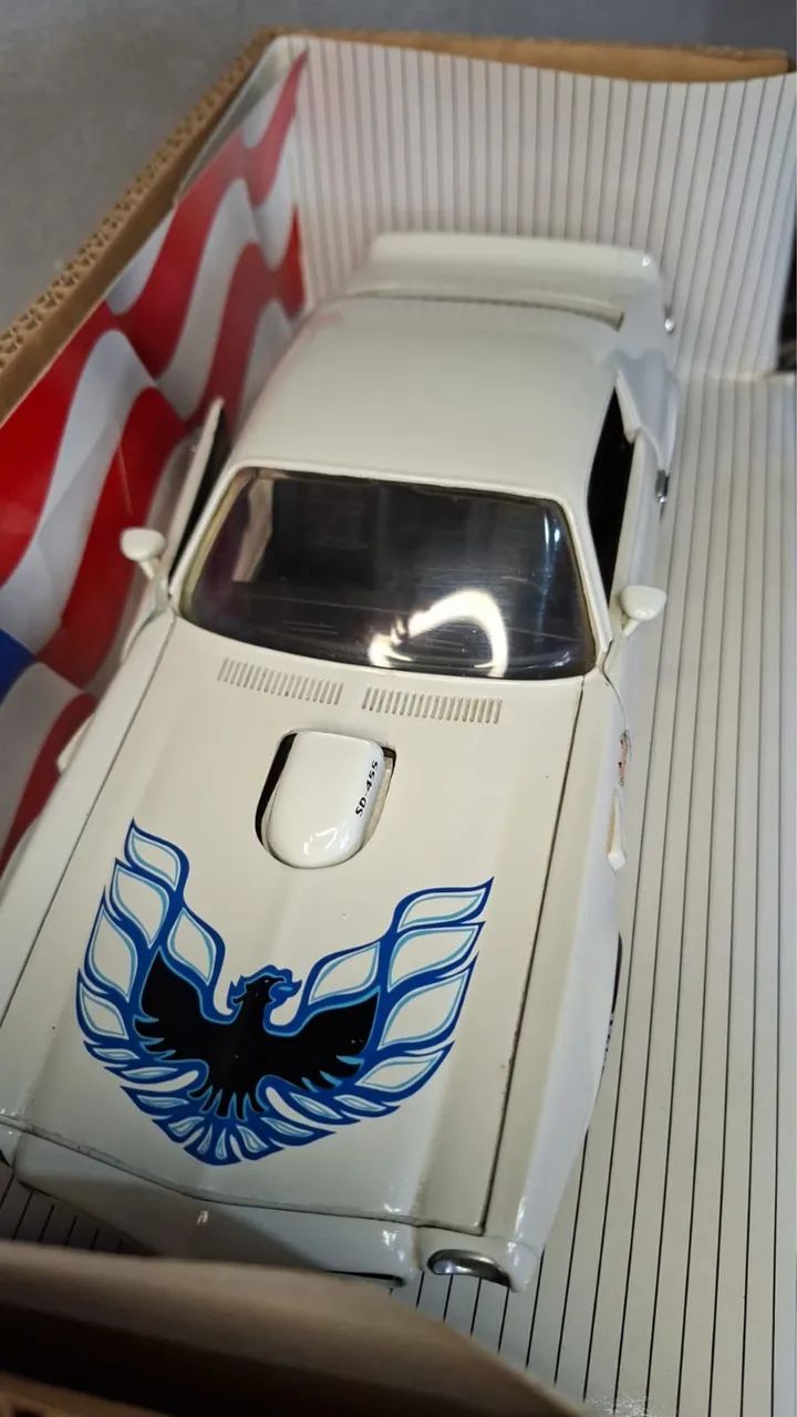 Mini promoção 1:18 raridade  - Foto 3