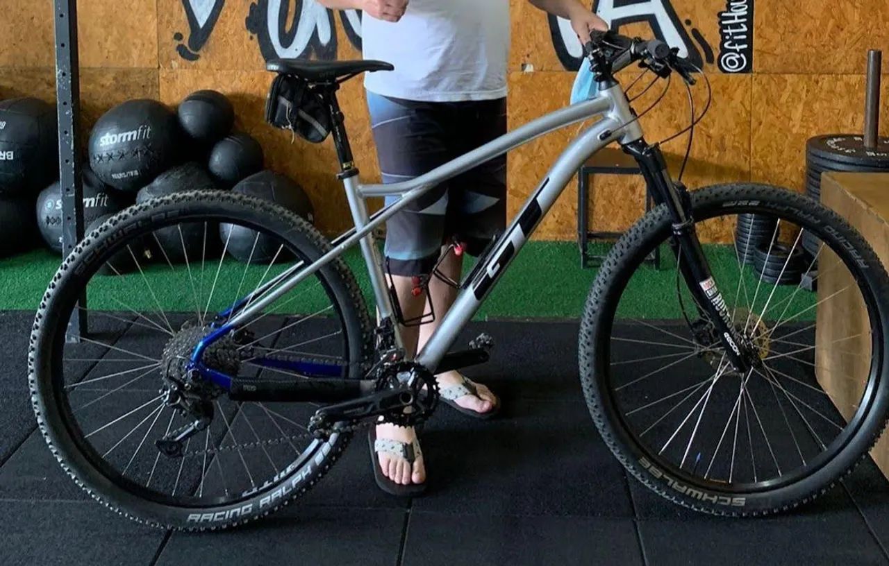 Bicicleta GT Avalanche Expert Aro 29 - Ciclismo - Jardim Roberto