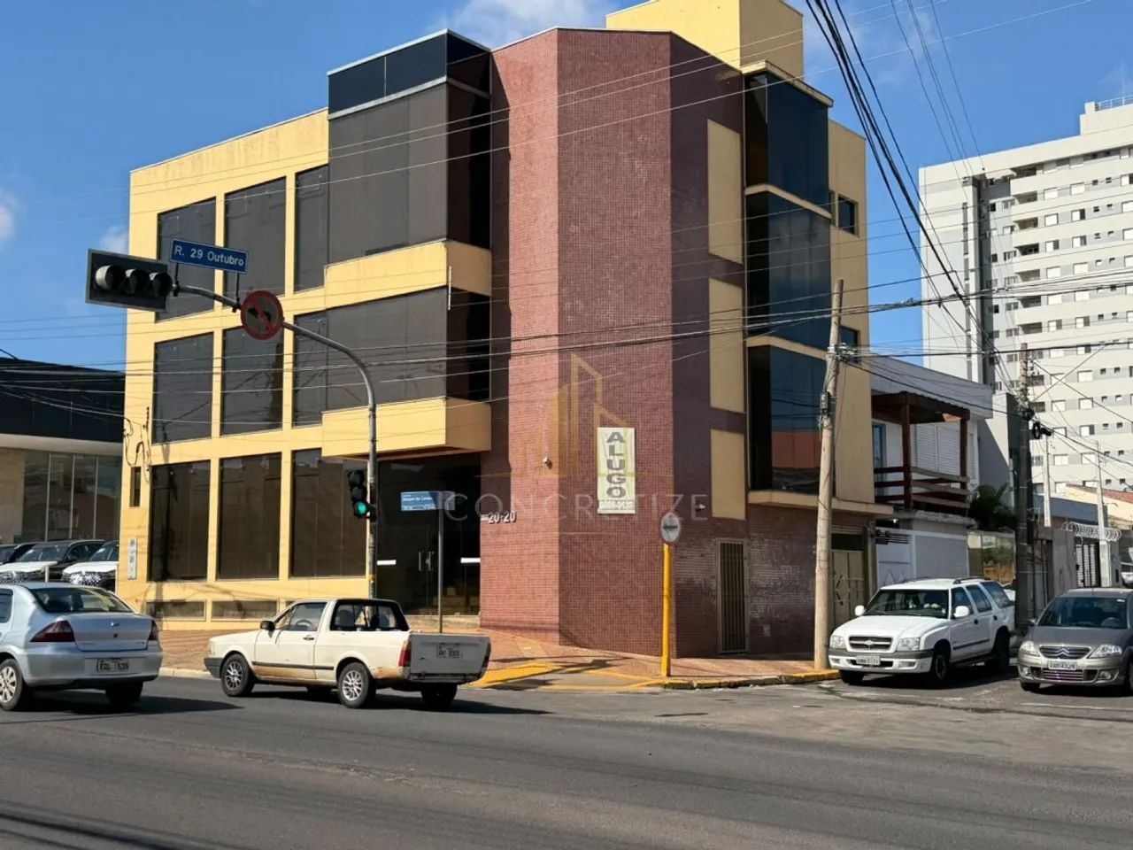 Prédio para aluguel com 680 m² na Vila Cardia - Bauru/Sp