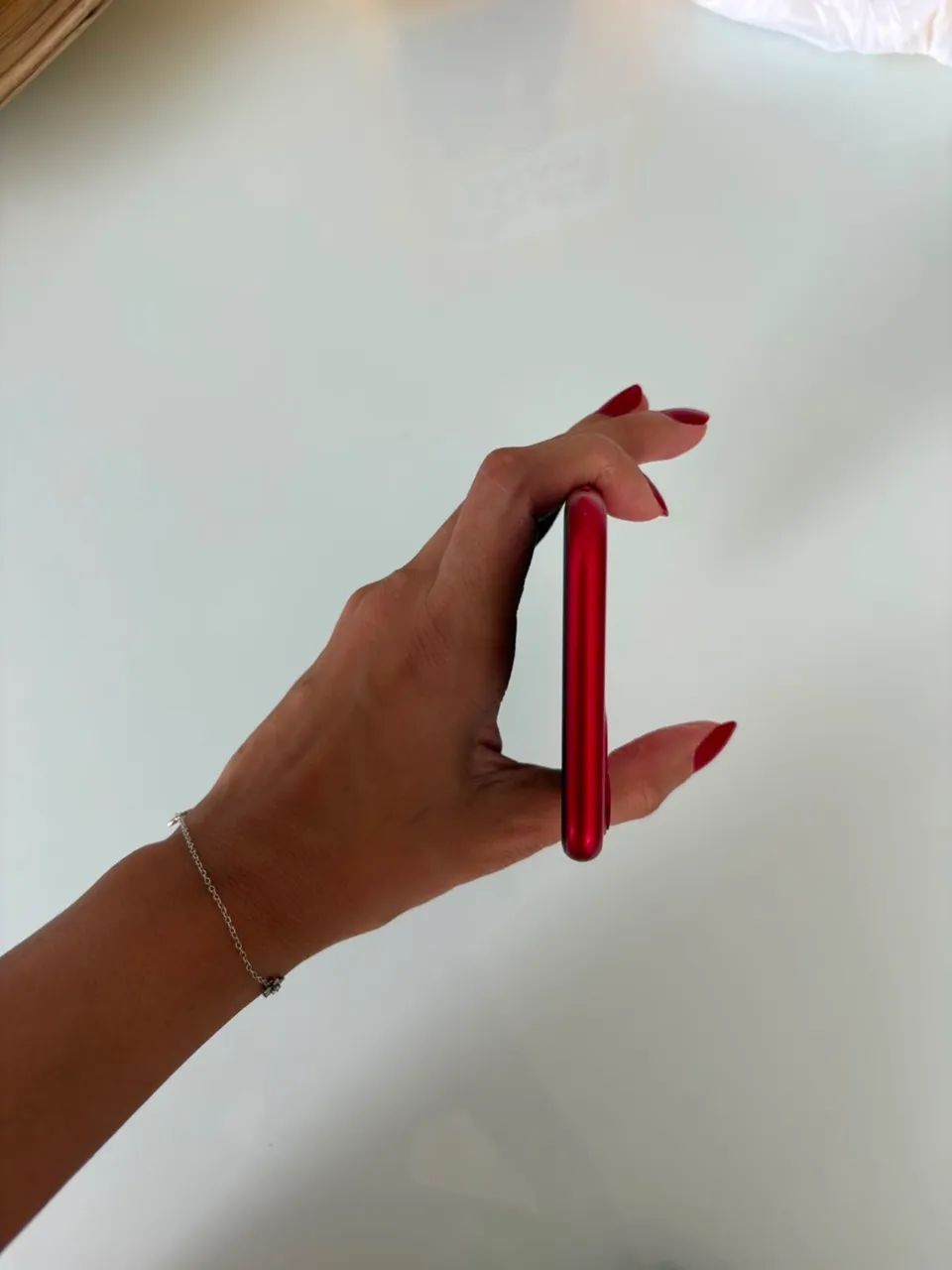 iPhone 11 Red - 64 GB Único Dono  - Foto 4