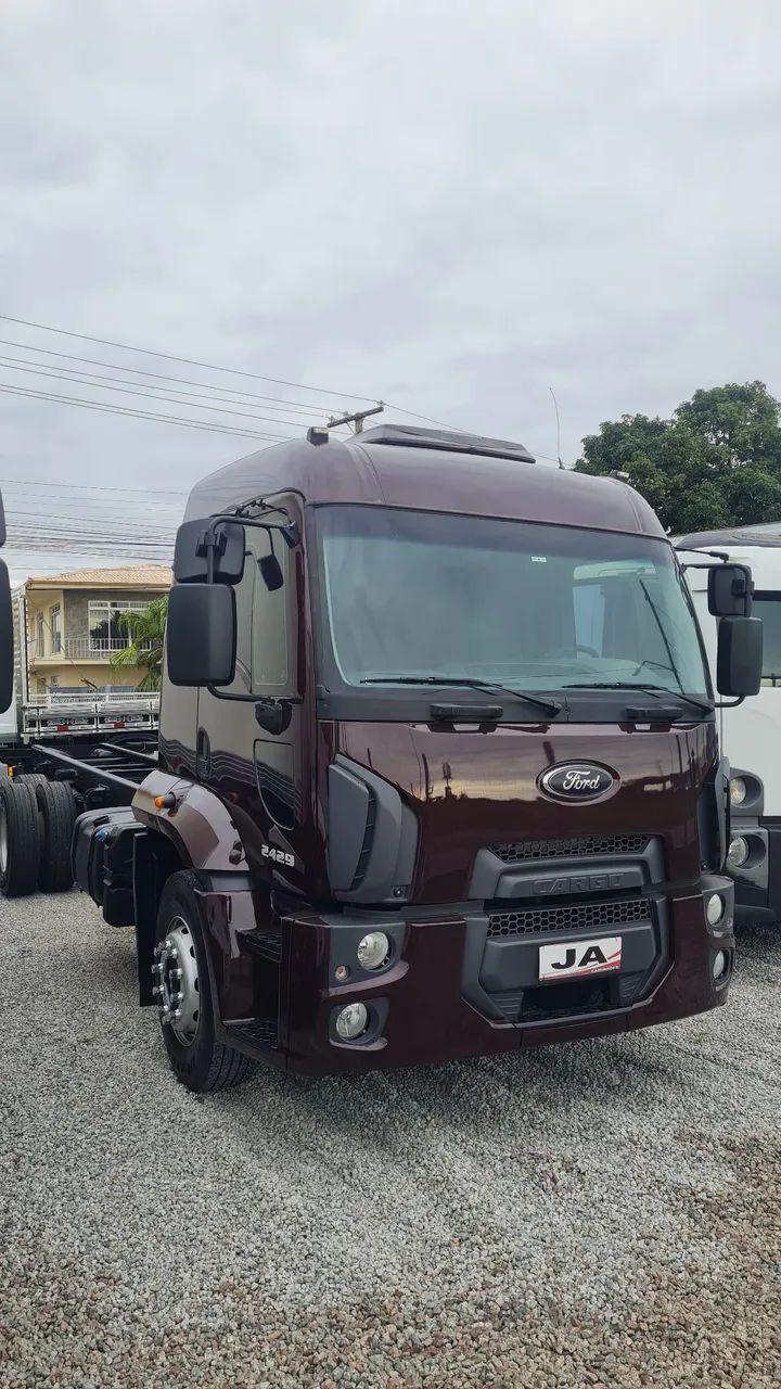 FORD CARGO 2429 ANO 2013 - Foto 2