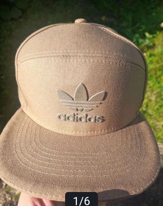 Boné Adidas 