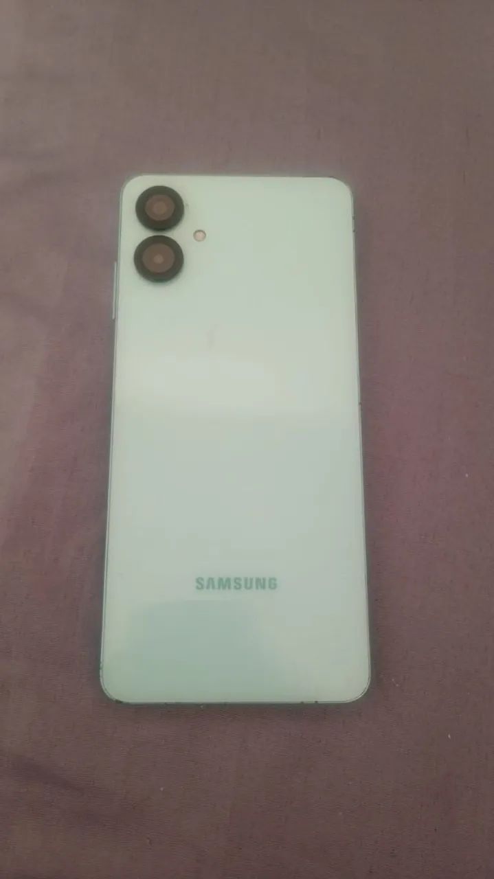 Samsung A06 - Foto 2
