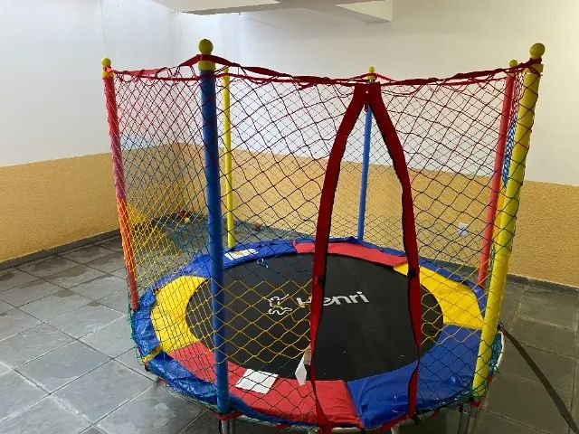 Cama Elástica 2,00m MUITO NOVA - Foto 2