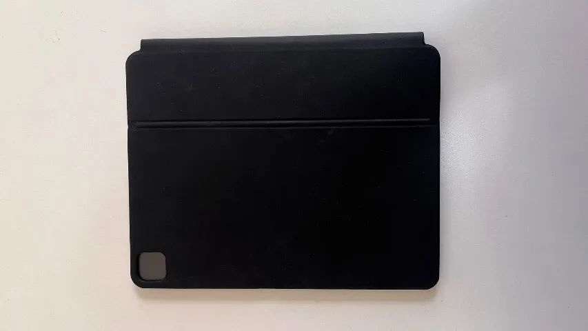 Capa Teclado Magnética Magic WiWU compatível com Ipad 13 polegadas. - Foto 2