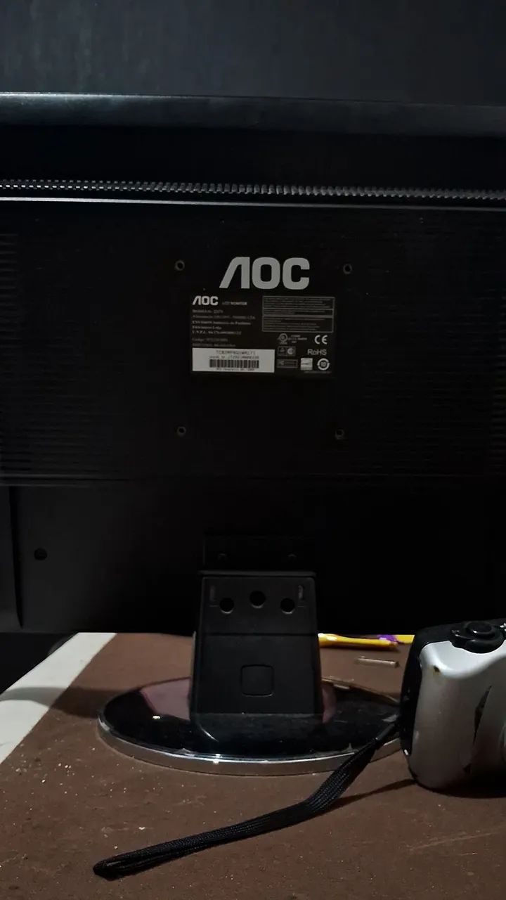 Monitor AOC 22' 2217 - Foto 3