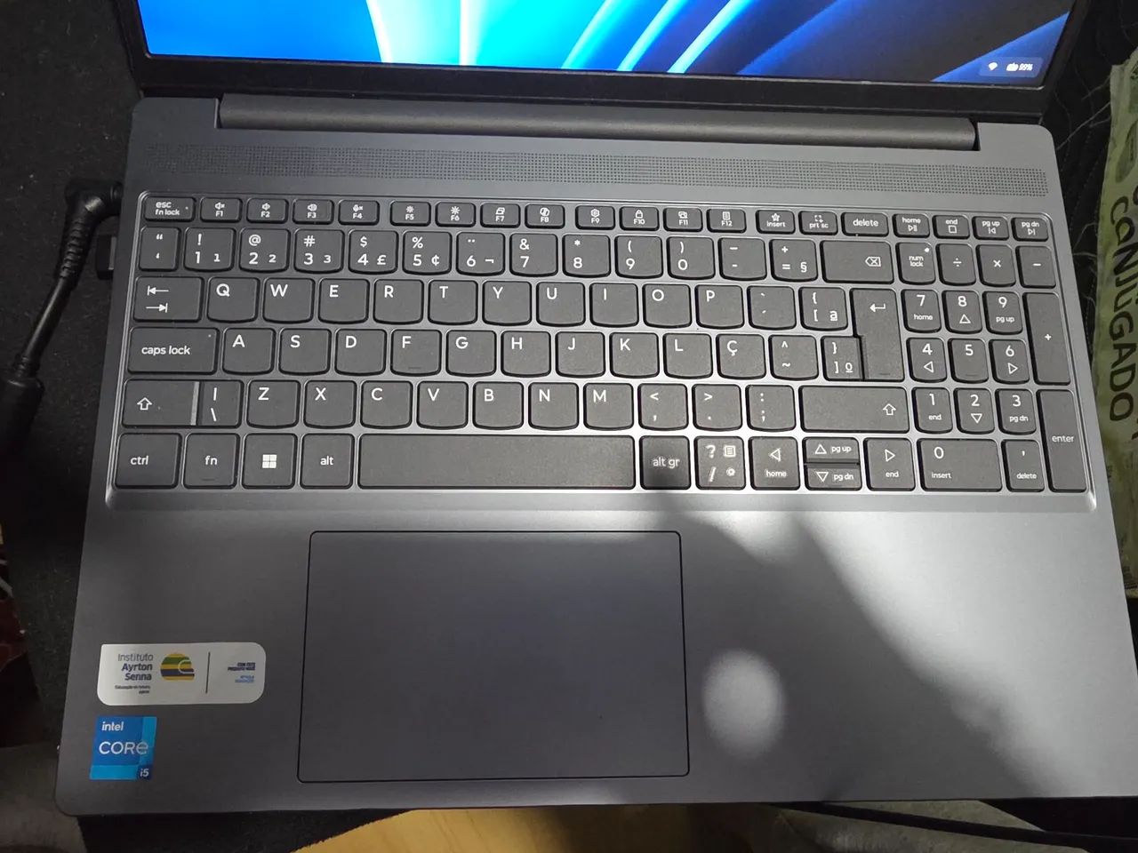 LENOVO SLIM 3I - Foto 2
