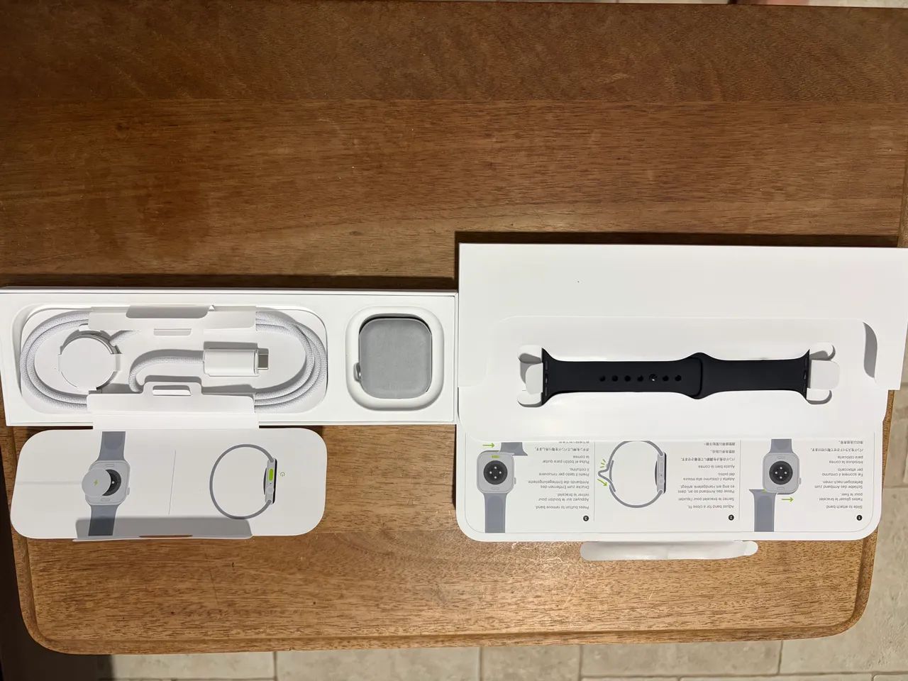 Apple Watch Series 11 42mm Space Gray