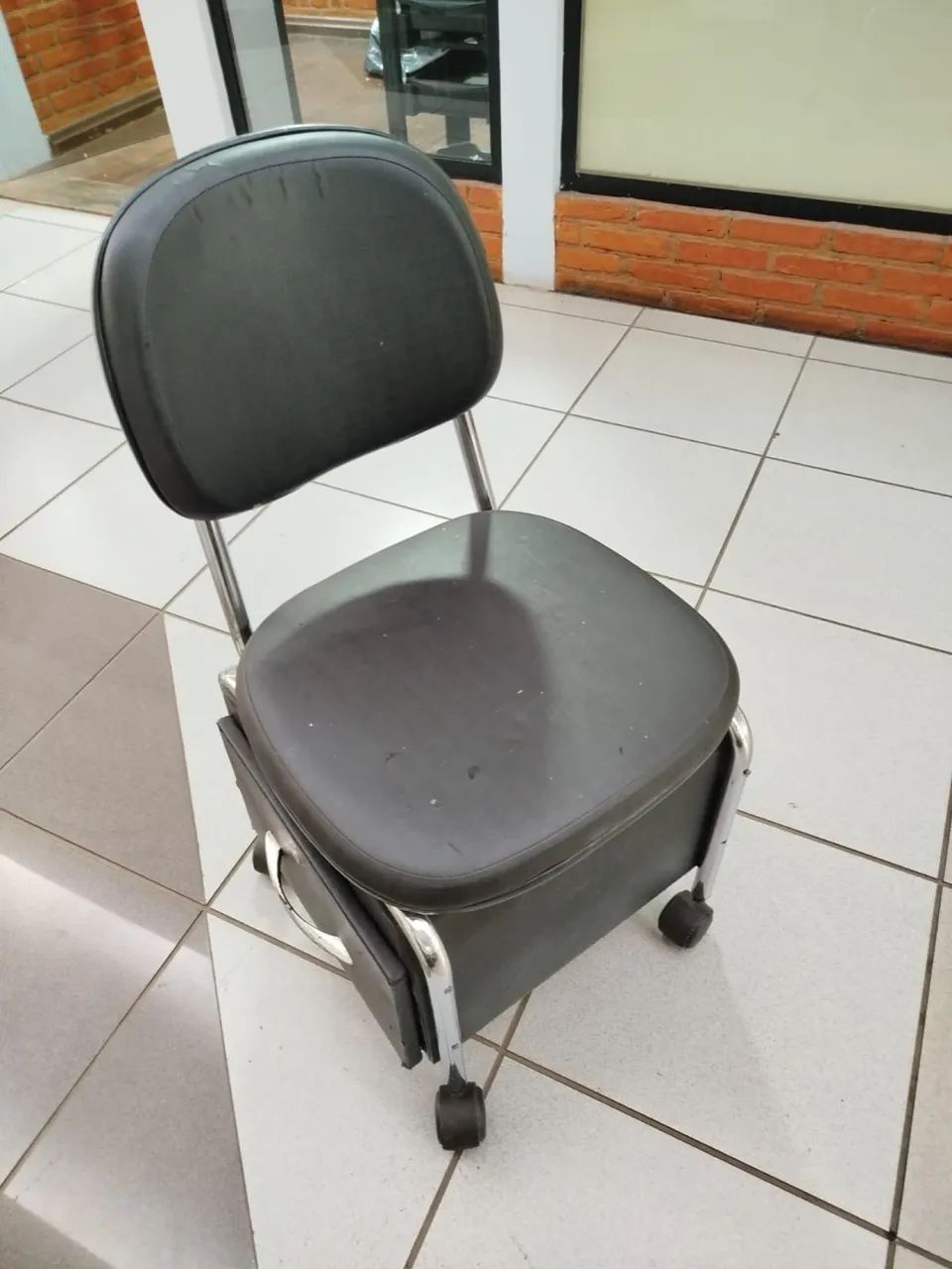 Vende-se cirandinhas de manicure 