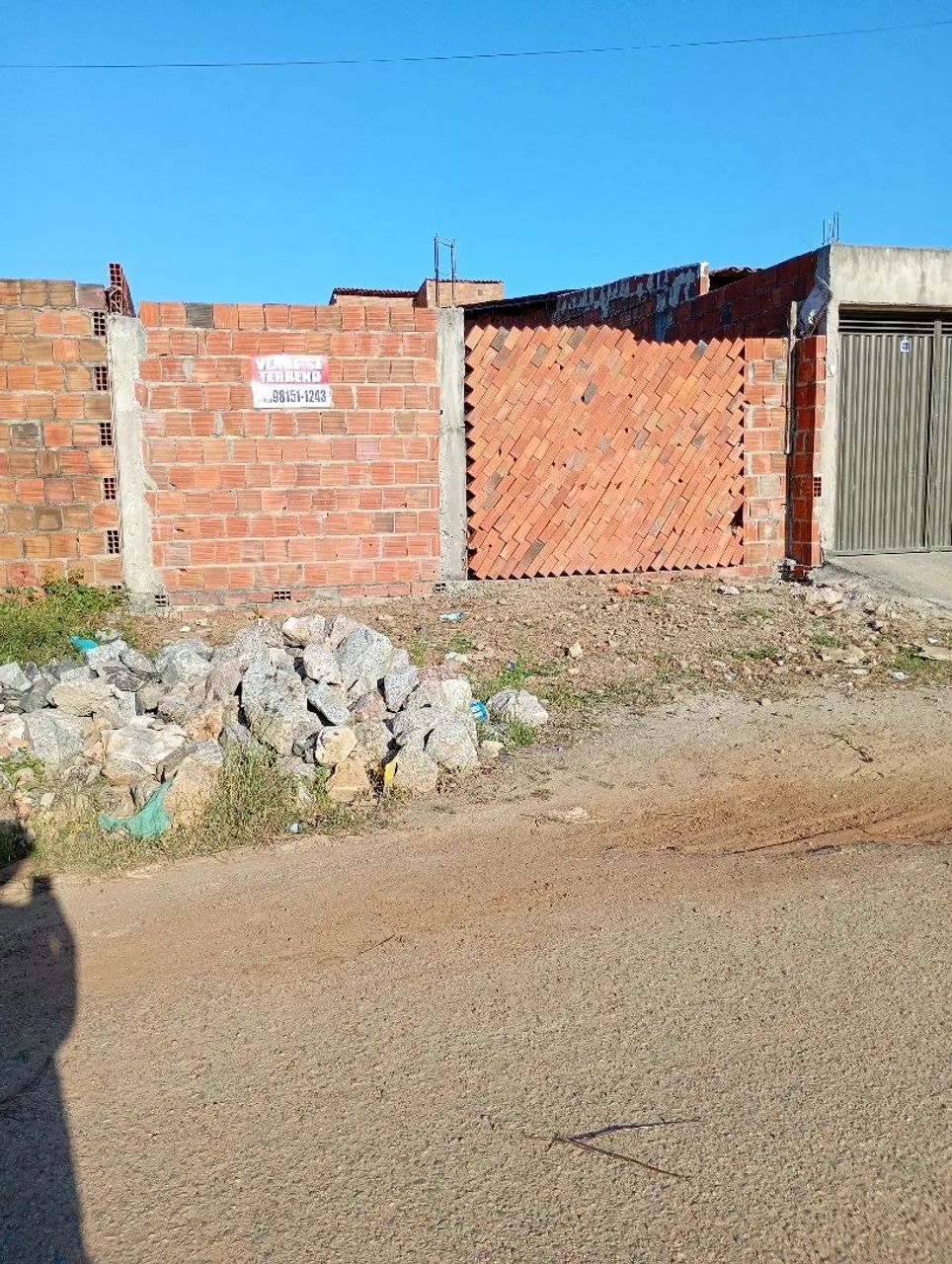 Lote à venda em Maracanaú 