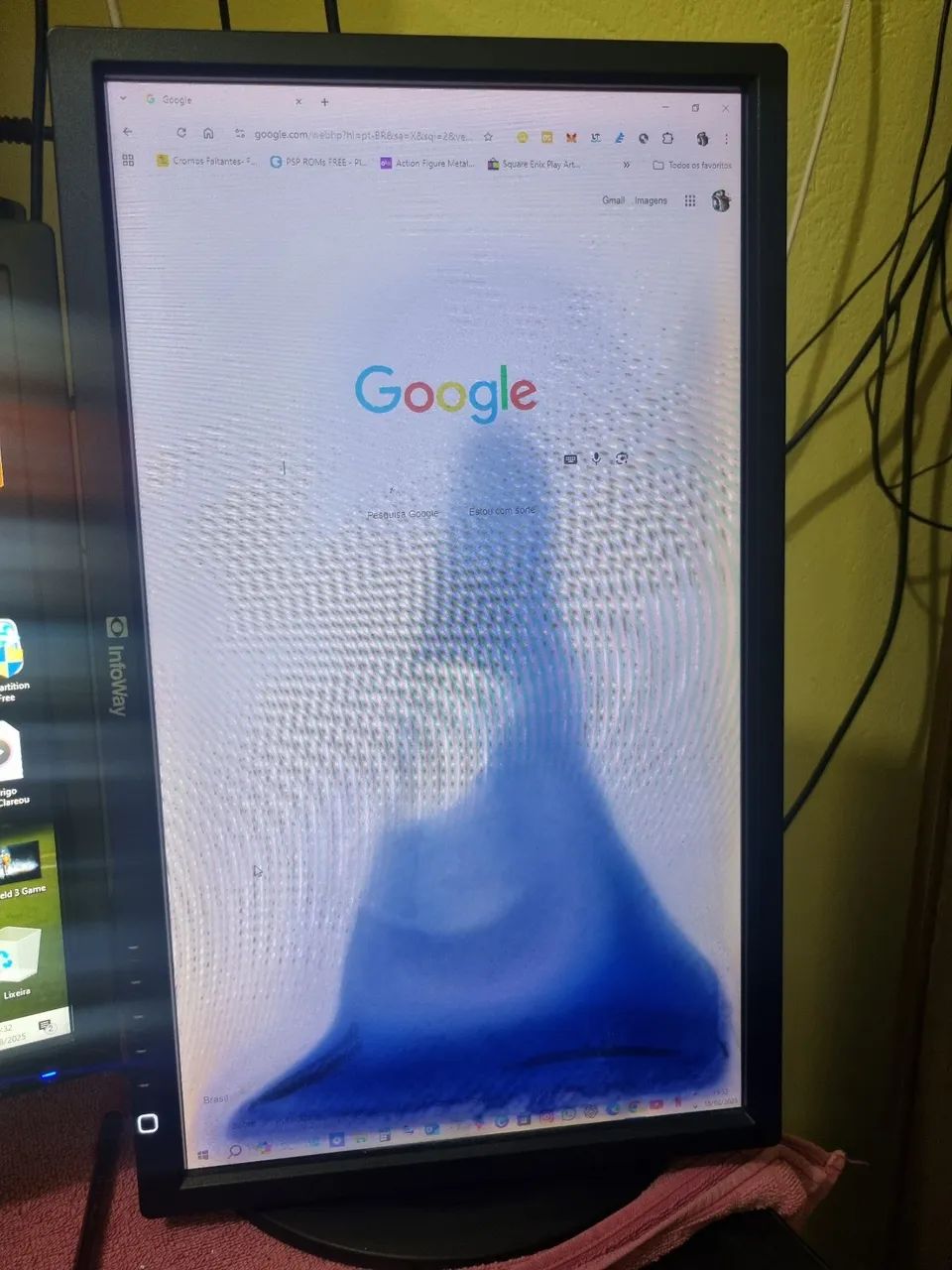 Monitor Giratório InforWay 20" Polegadas ( defeito )