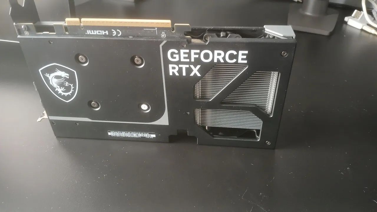 RTX 5060TI 8Gb - Foto 3