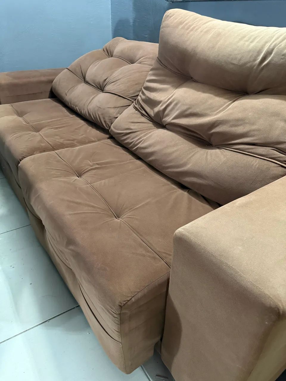 Sofá Reclinável e estende 