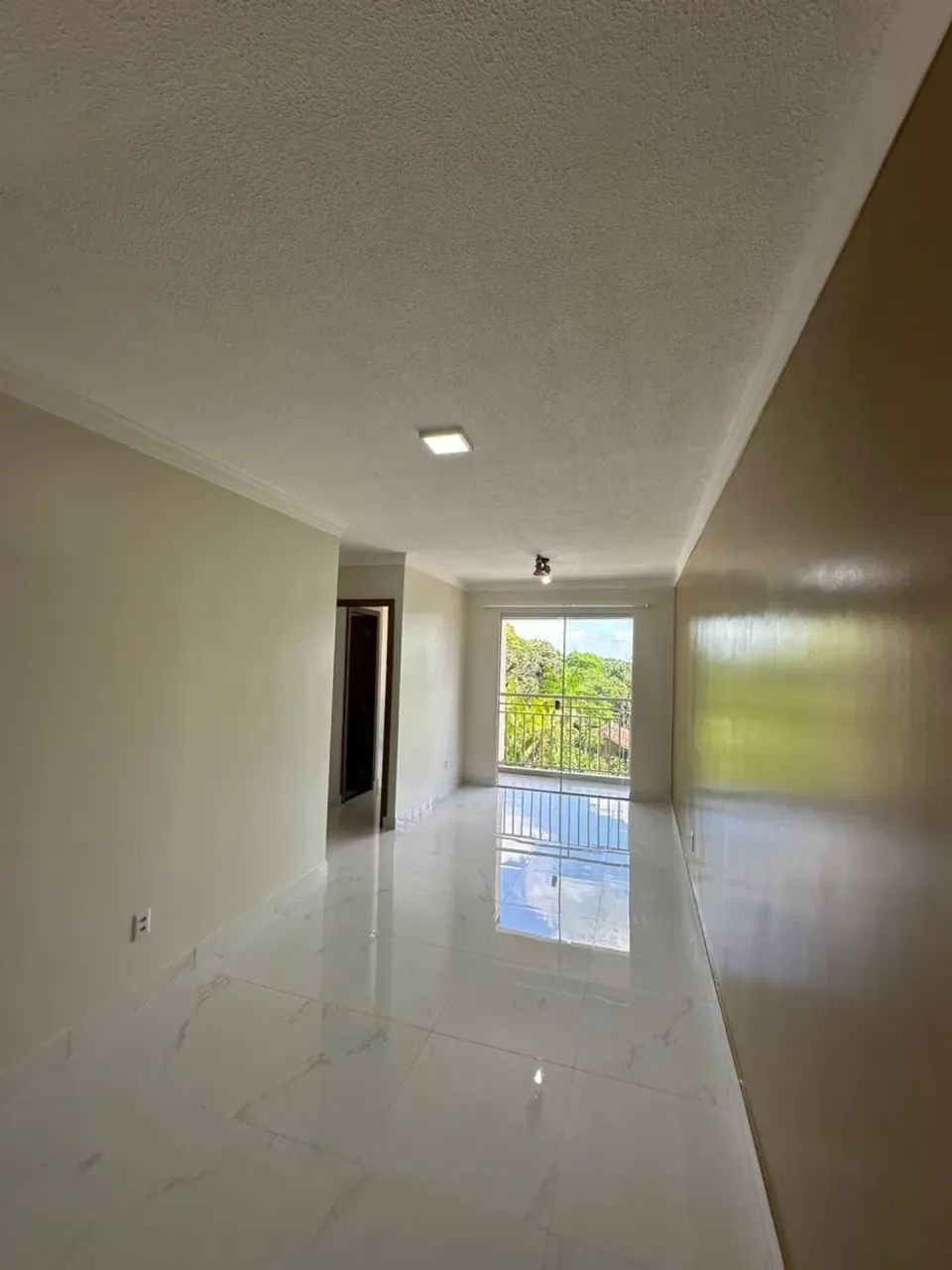 DF- Alugo apartamento no bosque solare