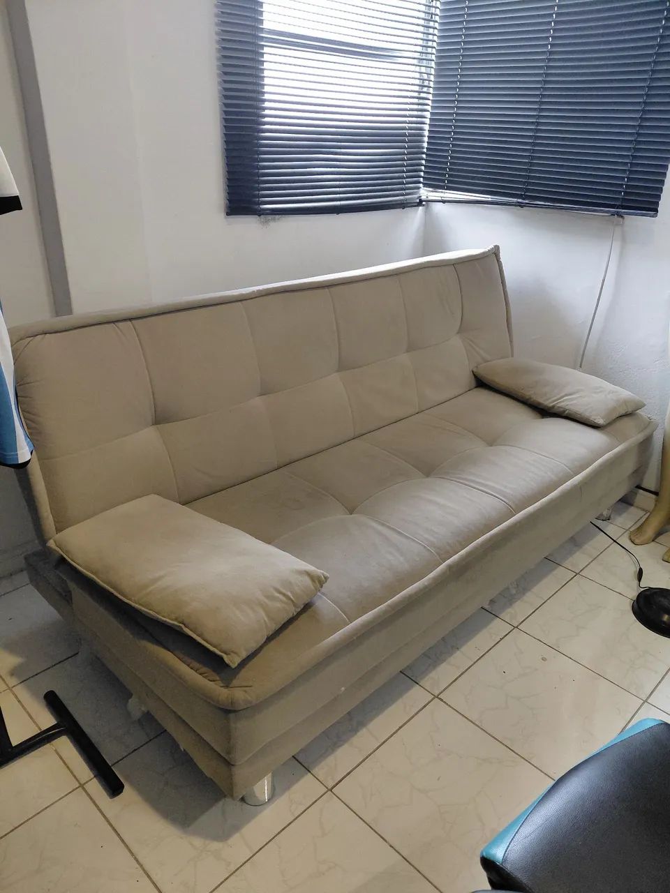 Sofa cama em suede 