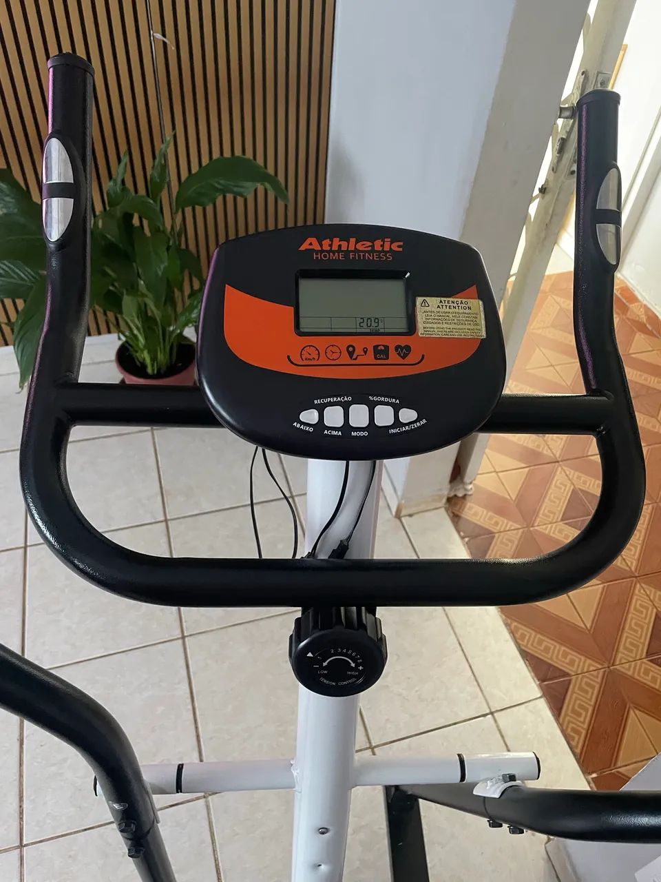 Aparelho de exercício 
