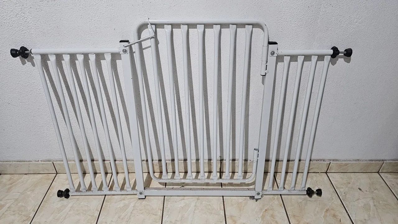 Portão Grade de Proteção Bebê e Pet - 120x75cm com Extensor - Foto 2