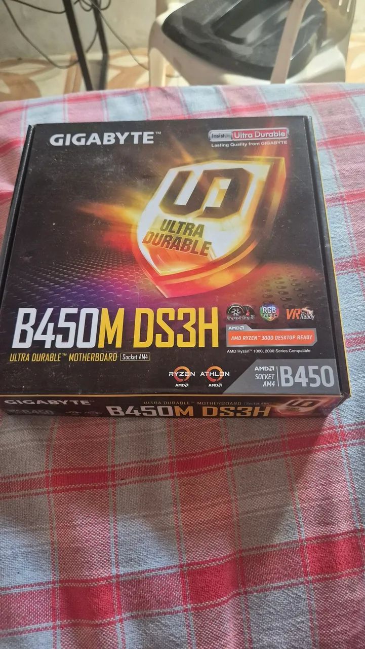 Placa mãe B450 DS3H gigabyte  - Foto 4