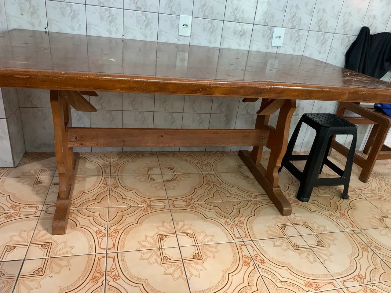 Mesa de jantar 4 cadeiras madeira pura (maciça) - Foto 4