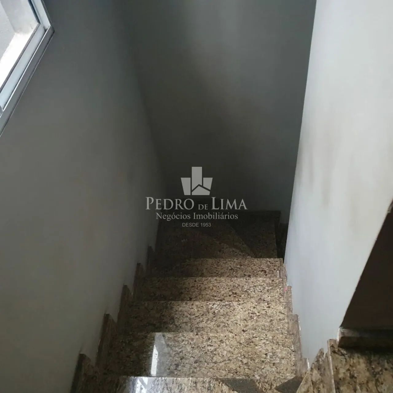 Sobrado Frontal com vista para uma praça na Vila Matilde com 4 suítes. - Foto 5