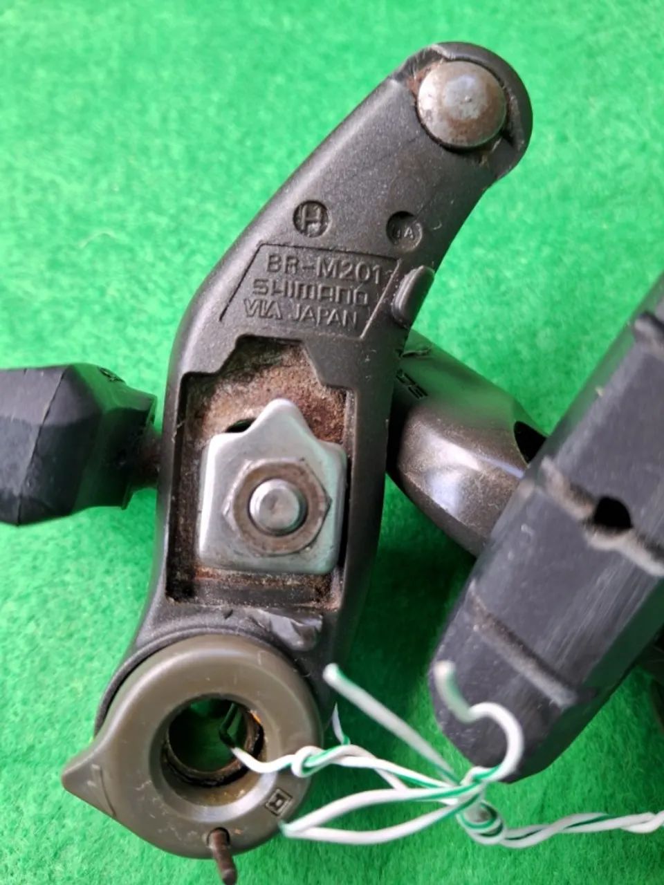 Freios Cantilever Shimano 200GS - Foto 5