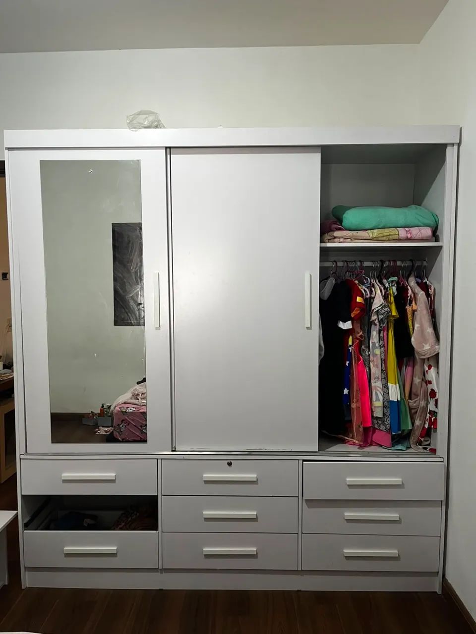 Guarda roupa 