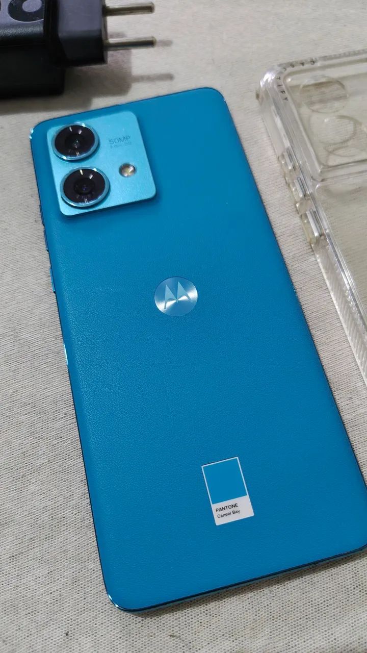 Celular Motorola Edge 40 neo  - Foto 2