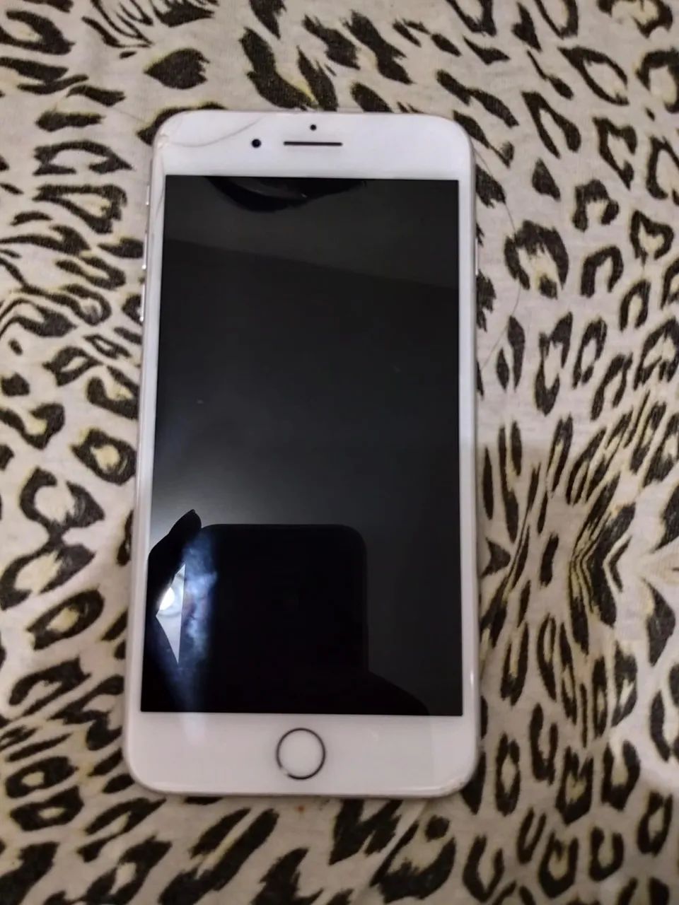 IPhone 8 Plus R$450,00 COM DETALHES - Foto 2