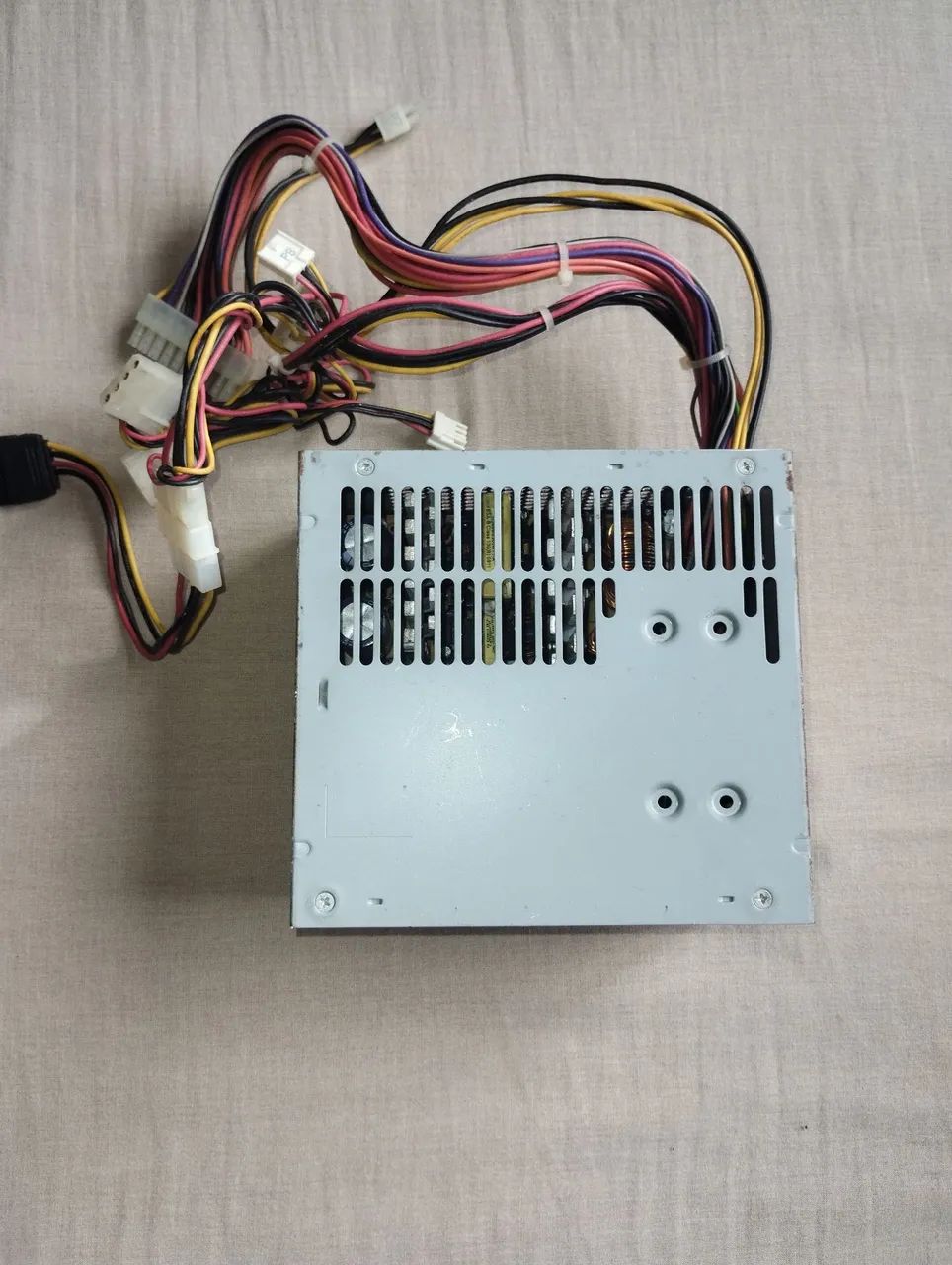 Fonte de alimentação 127 vts. 