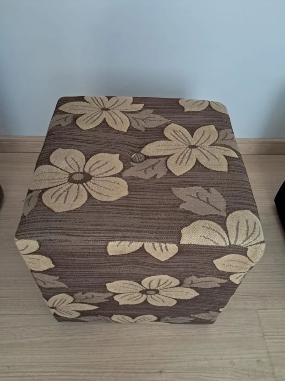 Puff preto e estampado - Foto 4