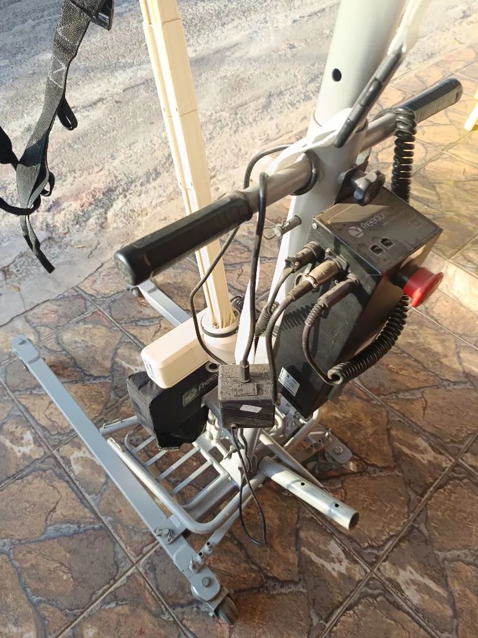 Guincho hospitalar para transporte