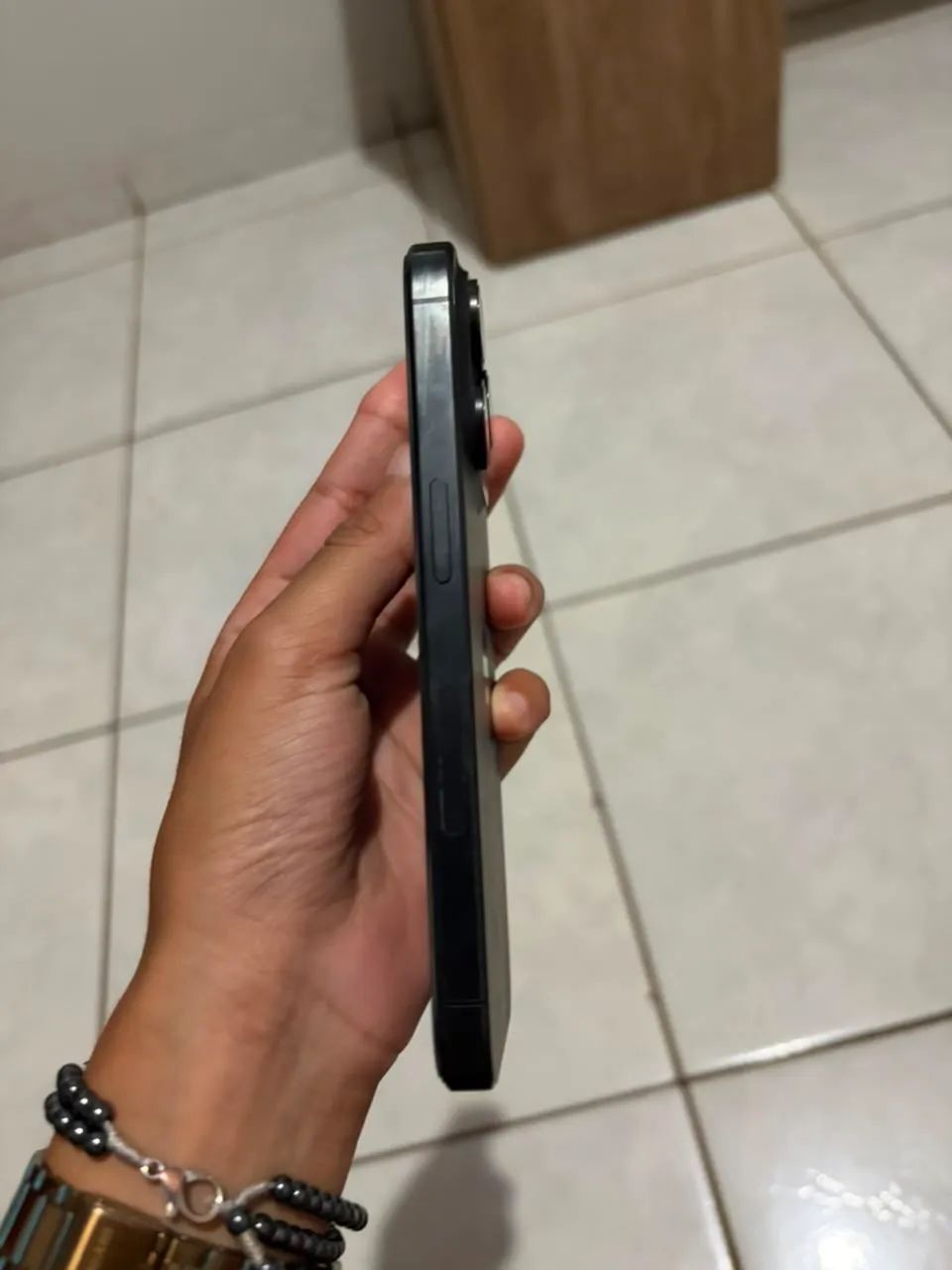 IPHONE 15 PRO  - Foto 5