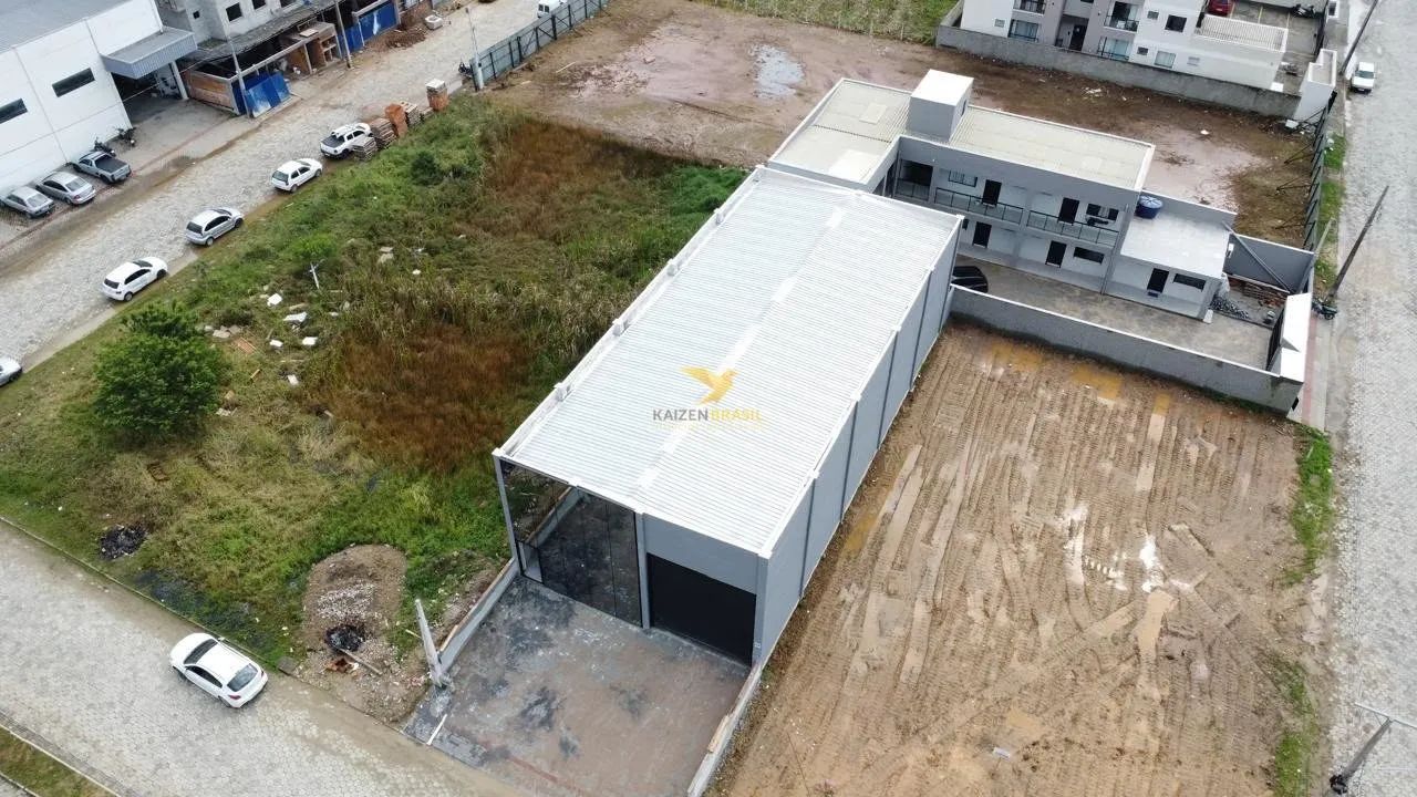Galpão para locação em Tijucas/SC 330 m² com mezanino e escritório - Foto 5